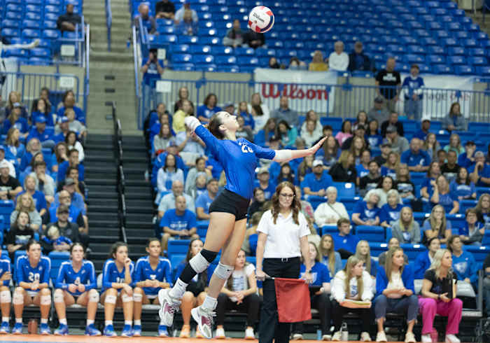 Fayetteville-Conway Volleyball Final__00022